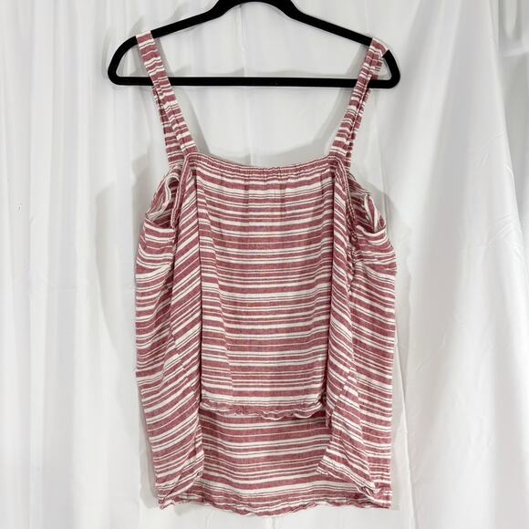 Cato XL linen blend spaghetti strap red and white tank - Picture 2 of 4
